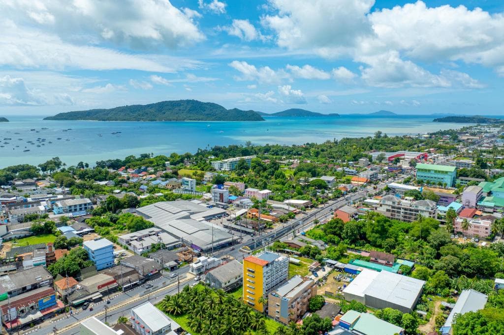 Phuket Five Fortune Holiday Hotel