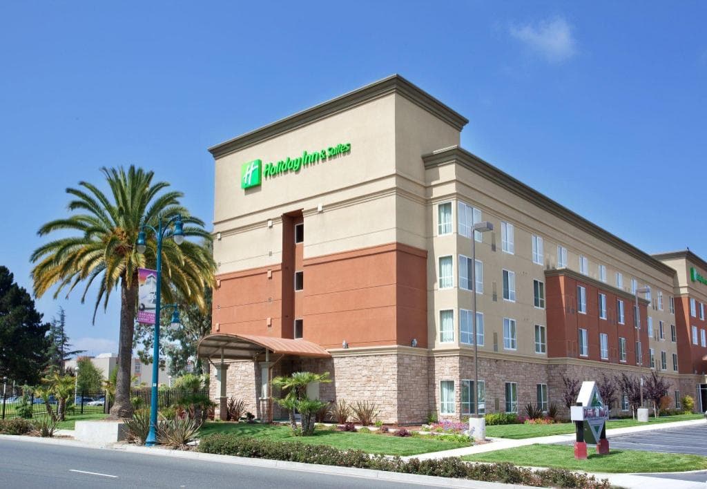 Holiday Inn & Suites Oakland - Airport by IHG in San Francisco (CA), United States