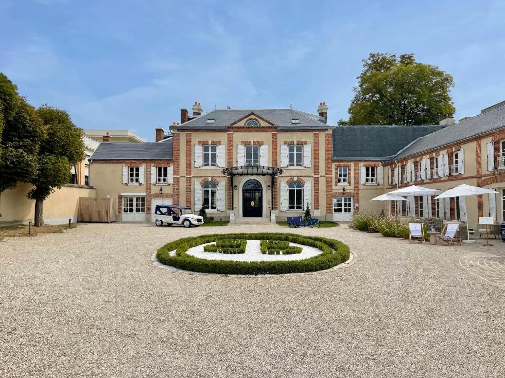 Les Suites BB, Champagne Besserat de Bellefon in Epernay, France