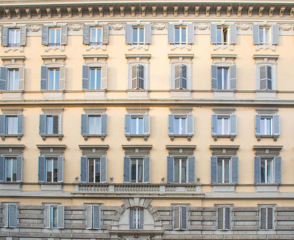 Downtown Accommodation in Rome, Italy