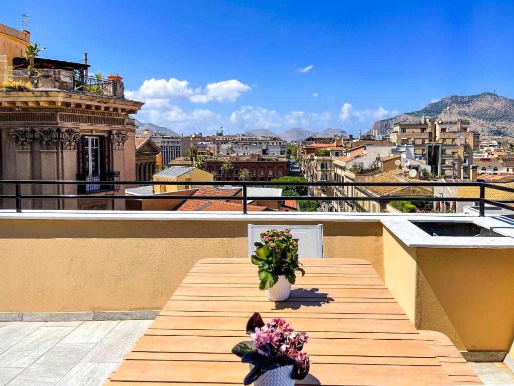 Settimo Cielo al Massimo Guest House in Palermo, Italy