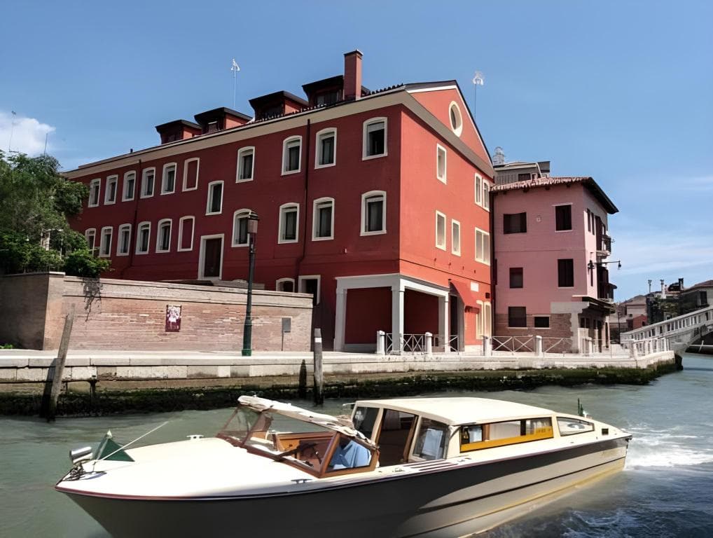 Hotel Moresco in Venice, Italy