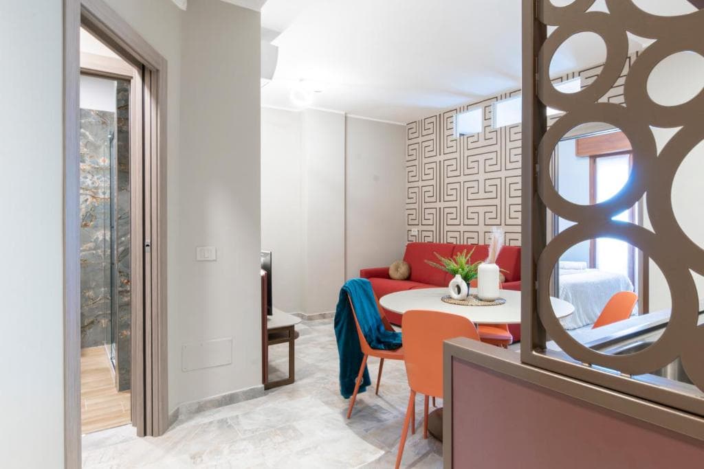 APARTMENT MIKI - SAMMARTINI 33 in Milan, Italy