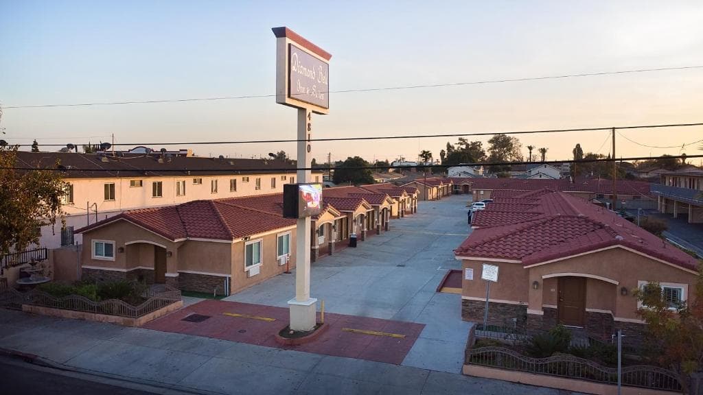 Diamond Bell Inn & Suites in Los Angeles (CA), United States