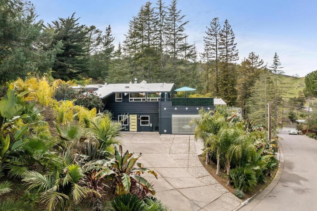 Private Luxury Suite with Views Near SF & Wine Country