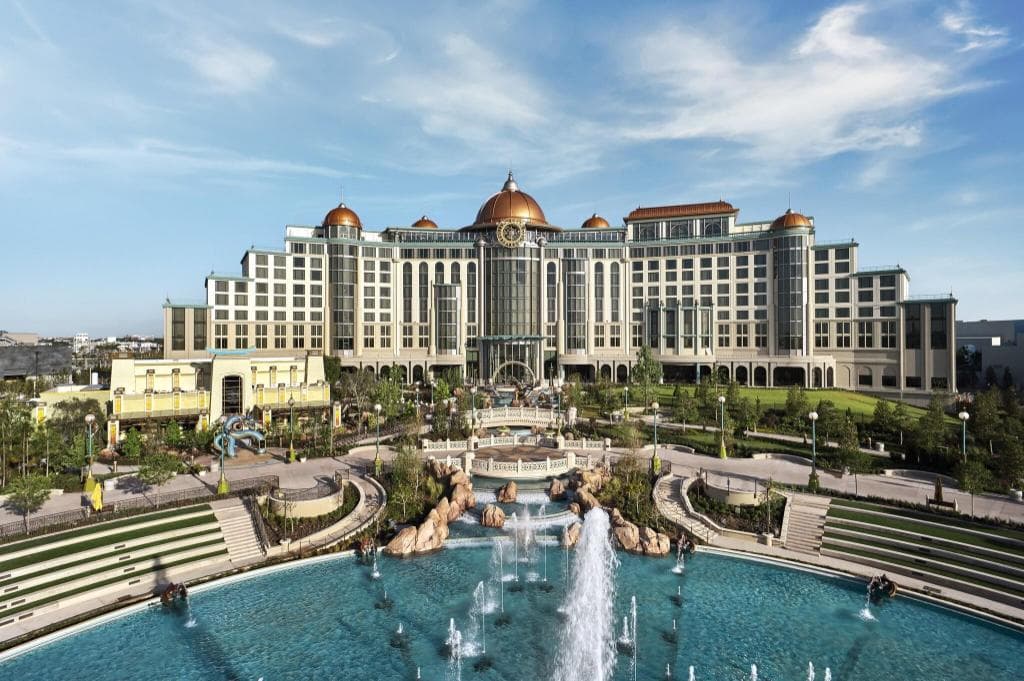 Universal Helios Grand Hotel, a Loews Hotel