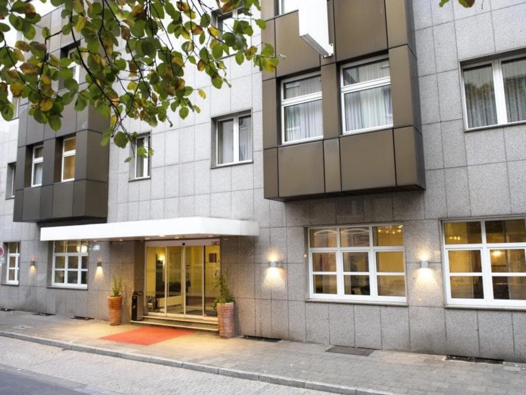 Wyndham Garden Hotel Duesseldorf City Centre Koenigsallee in Dusseldorf, Germany