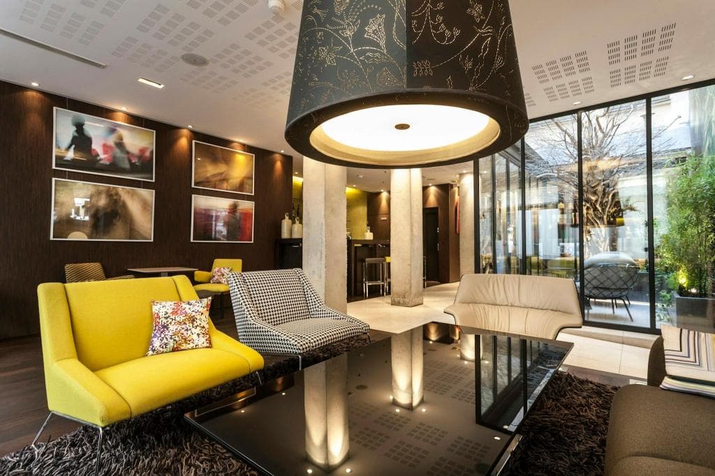 Duo Hotel in Paris, France