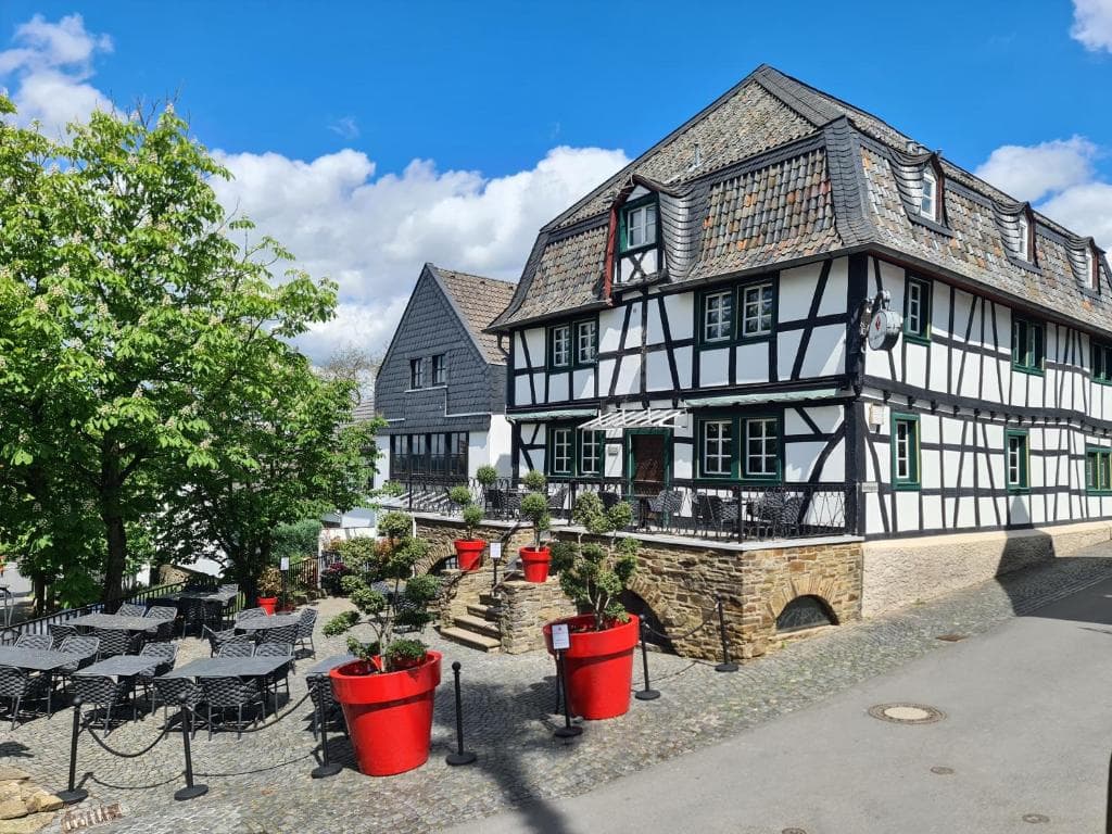 Von Landsberg in Hennef, Germany