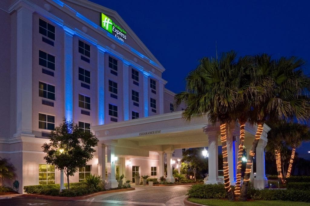 Holiday Inn Express & Suites Miami Kendall By IHG in Miami (FL), United States