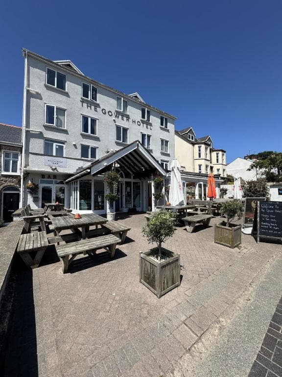 Gower Hotel in Saundersfoot, United Kingdom