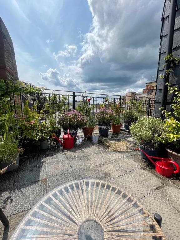 Epic Location, Views & Large Private Terrace in London, United Kingdom