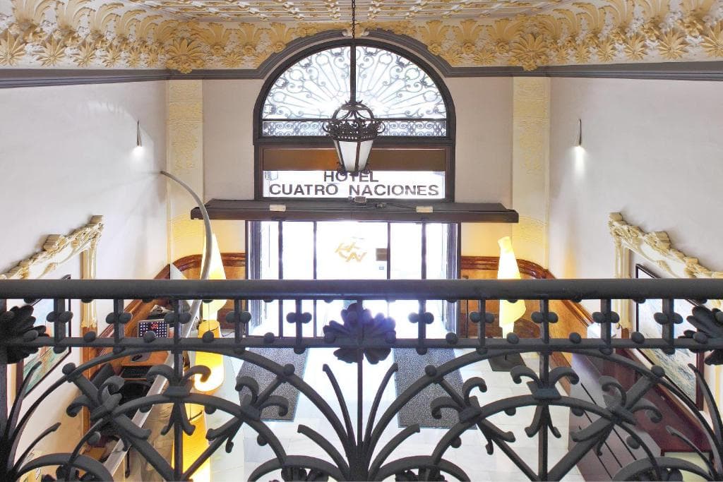 Cuatro Naciones in Barcelona, España