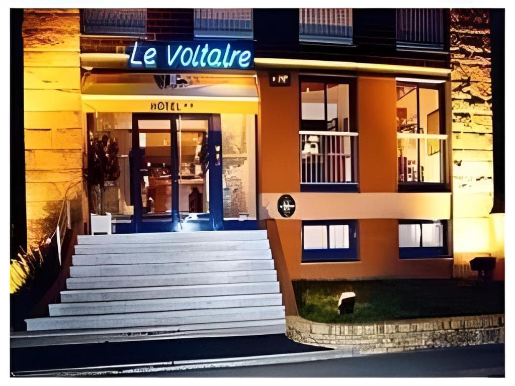 Hotel Arcantis Le Voltaire in Rennes, France
