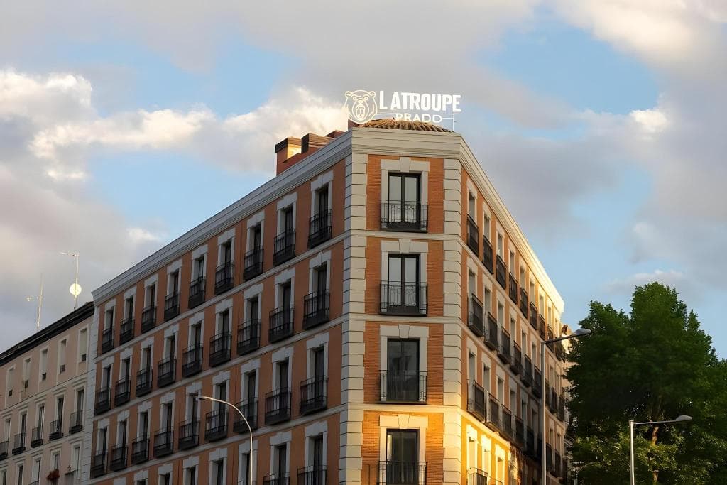 LATROUPE Prado Hostel in Madrid, España