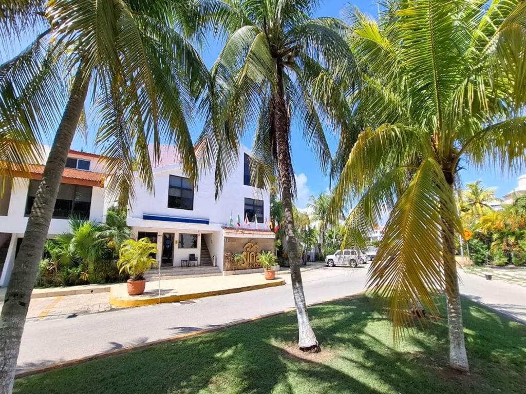 Sina Suites in Cancun, Mexico