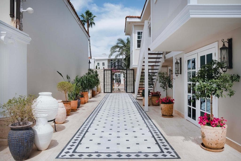 Elegance East Hotel in Antalya, Türkiye