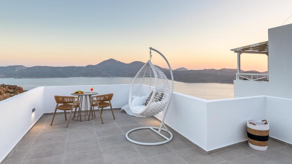 Studios Betty in Milos Island, Greece