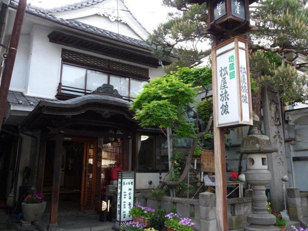 Jizokan Matsuya Ryokan in Nagano, Japan