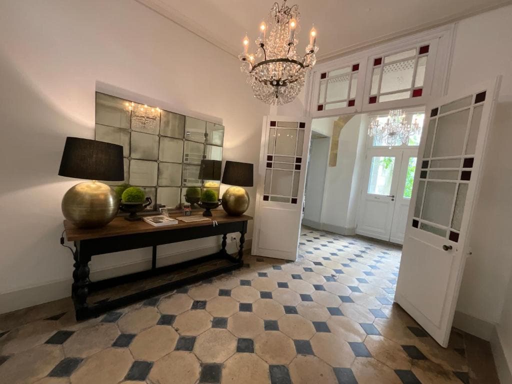 Le Clos Notre Dame hotel particulier hypercentre in Poitiers, France