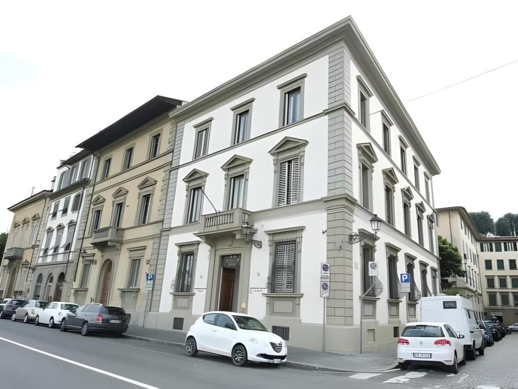 Serristori Palace Residence in Florence, Italy