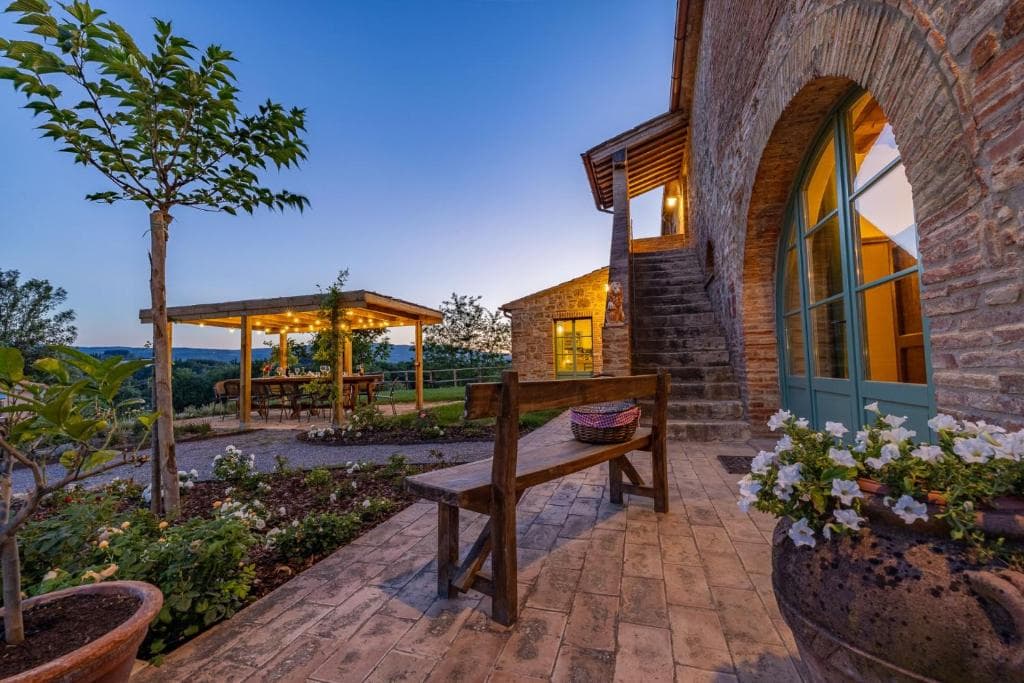 Podere Grotta Antica in Chiusi, Italy