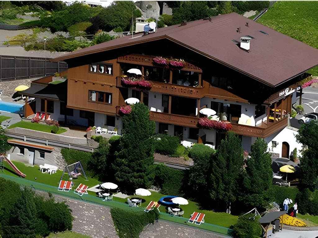 Mountain Apartments Gran Tubla in Ortisei, Italy
