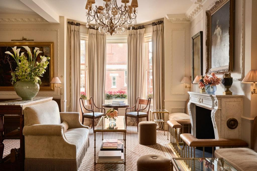 Egerton House Hotel in London, United Kingdom