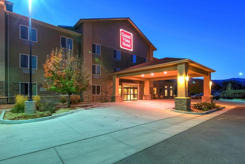 GRAND VISTA HOTEL-PARACHUTE in Parachute (CO), United States
