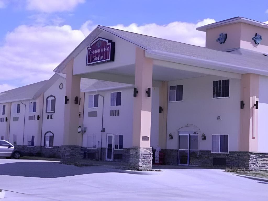 BridgePointe Inn & Suites by BPhotels, Lincoln I-80 & 27th St in Lincoln (NE), United States
