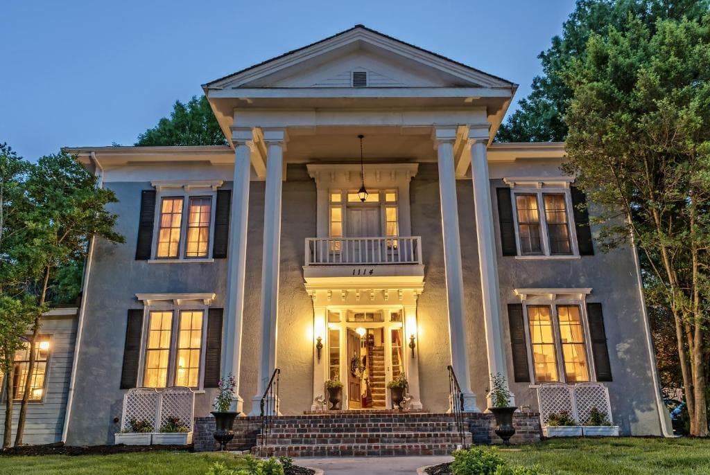 Silver Heart Inn & Cottages in Independence (MO), United States