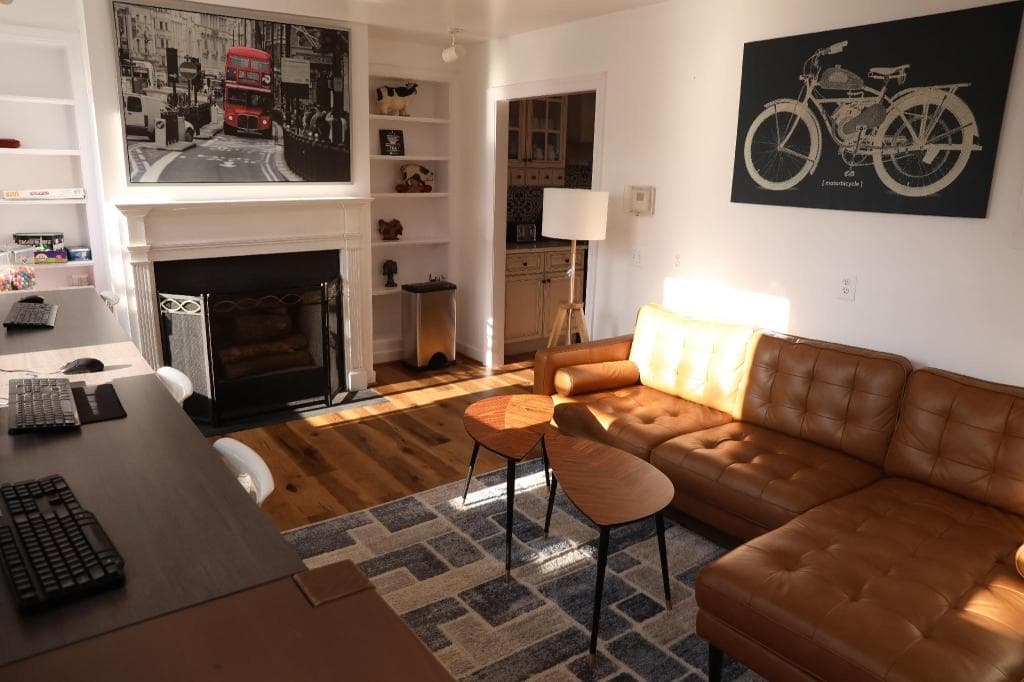 Duo Housing - Adults Only in Washington D.C., United States