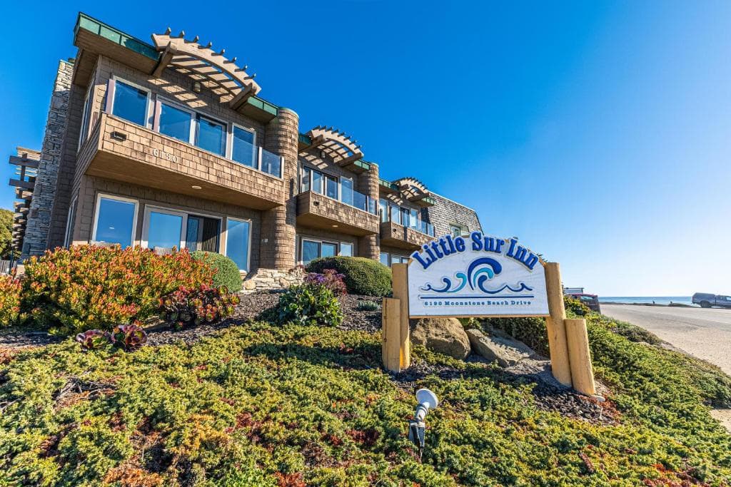 Little Sur Inn in Cambria (CA), United States