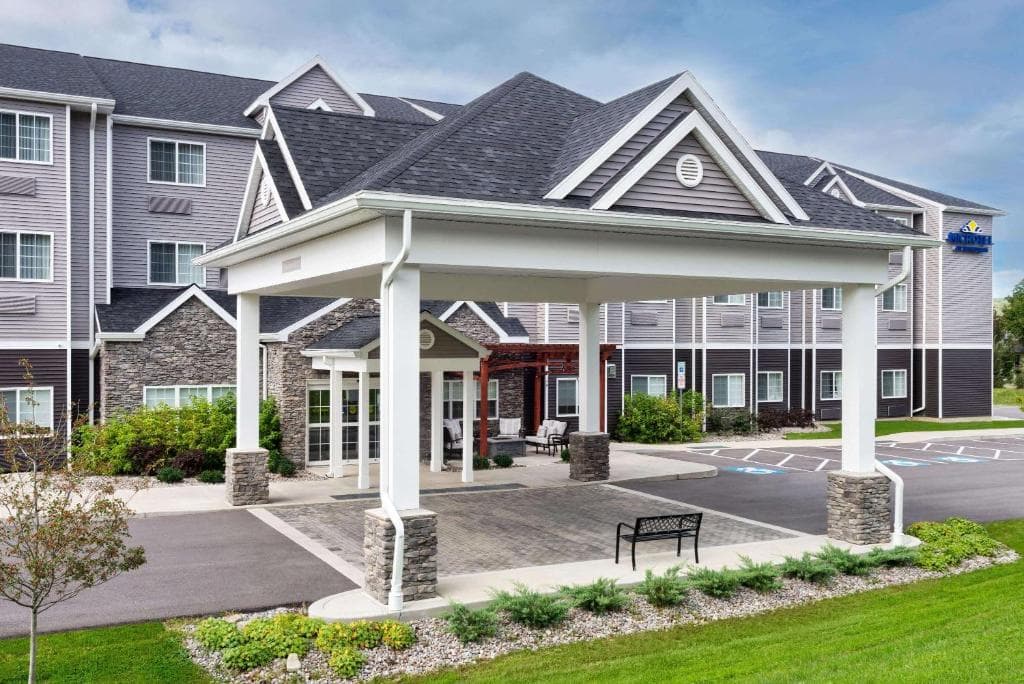 Microtel Inn Suites by Wyndham Warsaw in Varysburg (NY), United States
