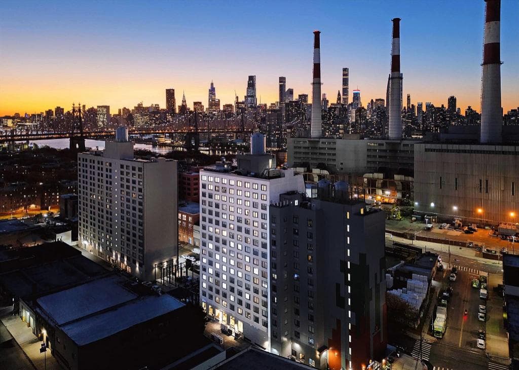 DoubleTree by Hilton Long Island City New York in New York (NY), United States