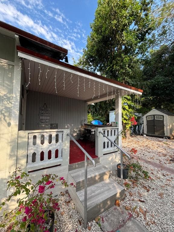 Deluxe Room in best location Miami in a 2 Bedrooms Unit - Parking, Laundry and Luggage Storage in Miami (FL), United States
