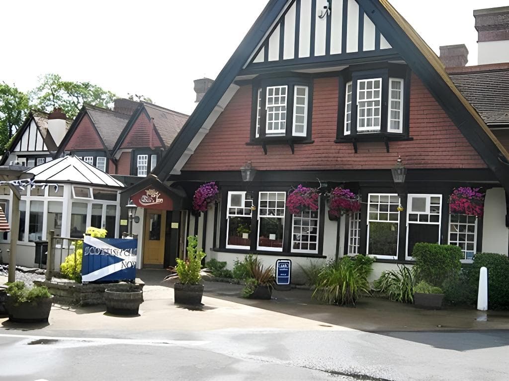 Tullie Inn in Balloch, United Kingdom