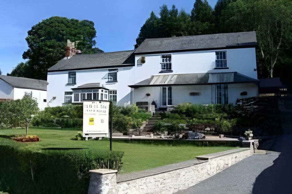 Llwyn Onn Guest House in Merthyr Tydfil, United Kingdom