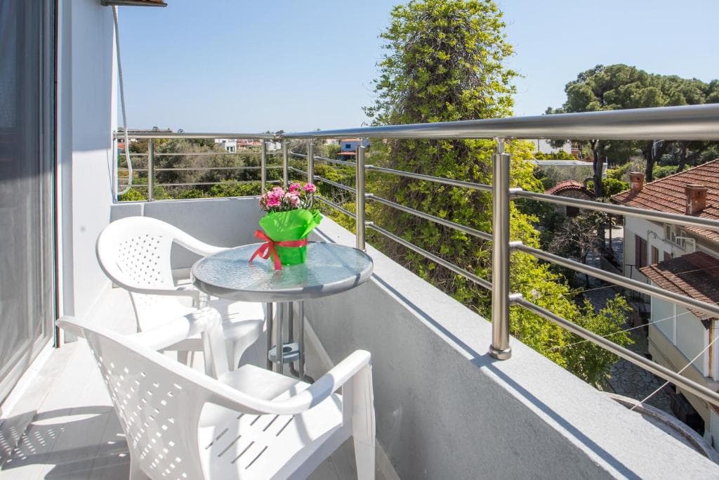Economisa Apartments in Rhodes, Greece