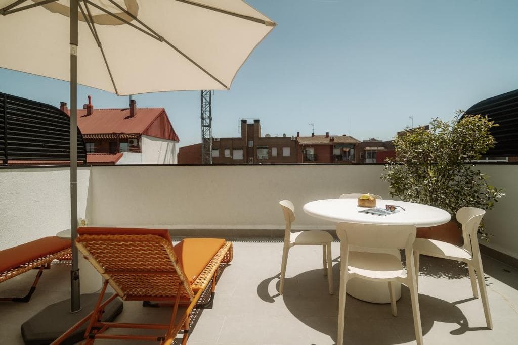 Via Monte Apartments by Olala Homes in Madrid, España