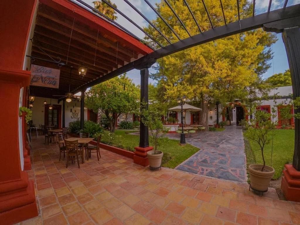 Hotel El Farol in Parras de la Fuente, Mexico